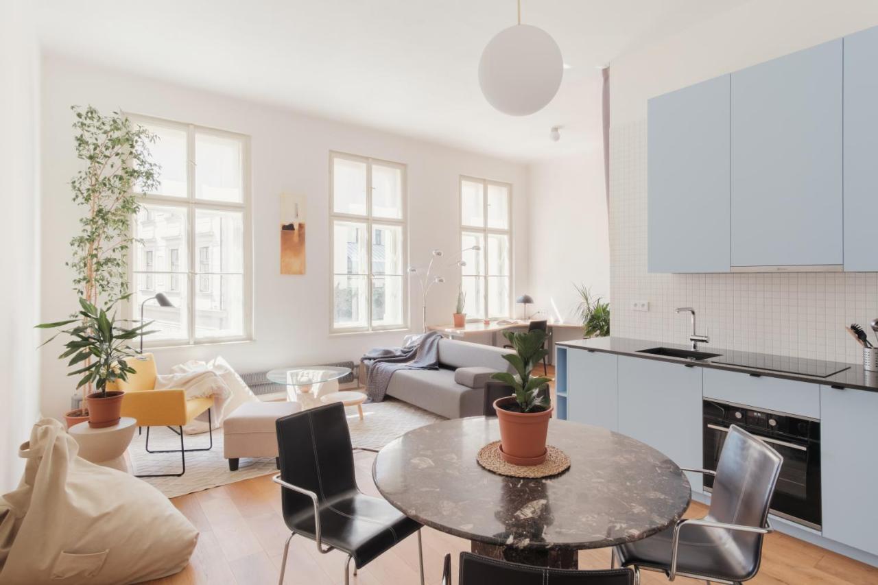 Days - Spacious Designer In Center - Powder Tower Appartamento